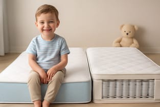 Kaltschaum oder Federkern: Welche Kindermatratze passt?